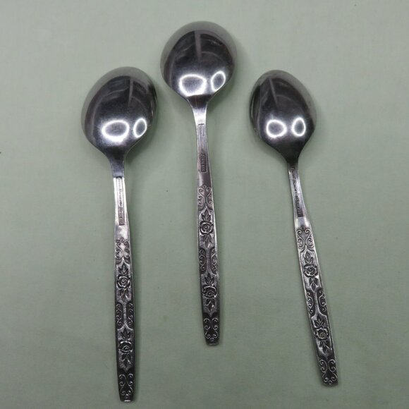 Oneida Northland Secret Fling Lot of 4 Teaspoon 2 Soup Spoons Dinner Fork - Picture 10 of 12